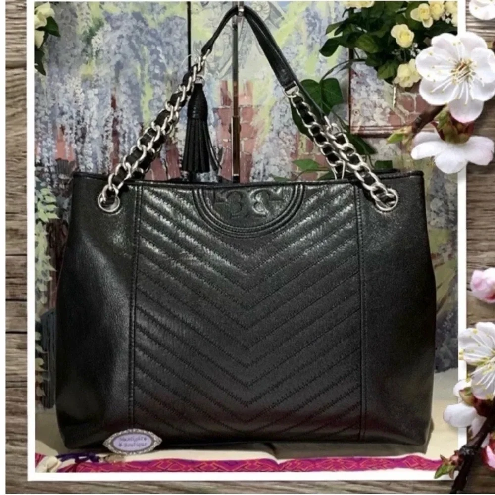 Tory Burch Black Fleming Distressed Leather Chain Tote Purse Bag - Picture 4 of 9